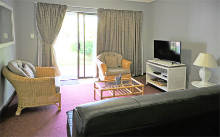 Family Self-Catering in Middelburg EC -  suitable for families or couples sharing - offers full bathroom and fully equipped self-catering with comfortable lounge area.